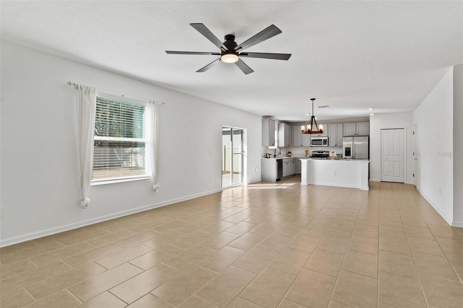 WINDSONG AT LEESBURG - Residential