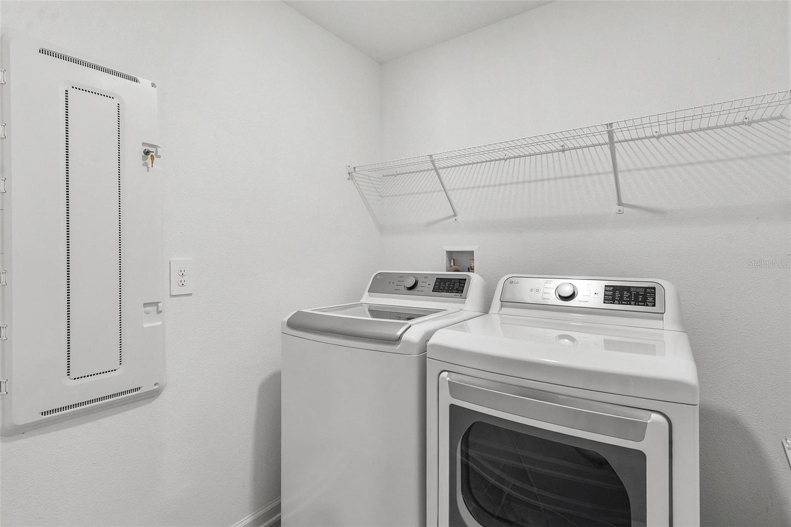 WINDSONG AT LEESBURG - Residential