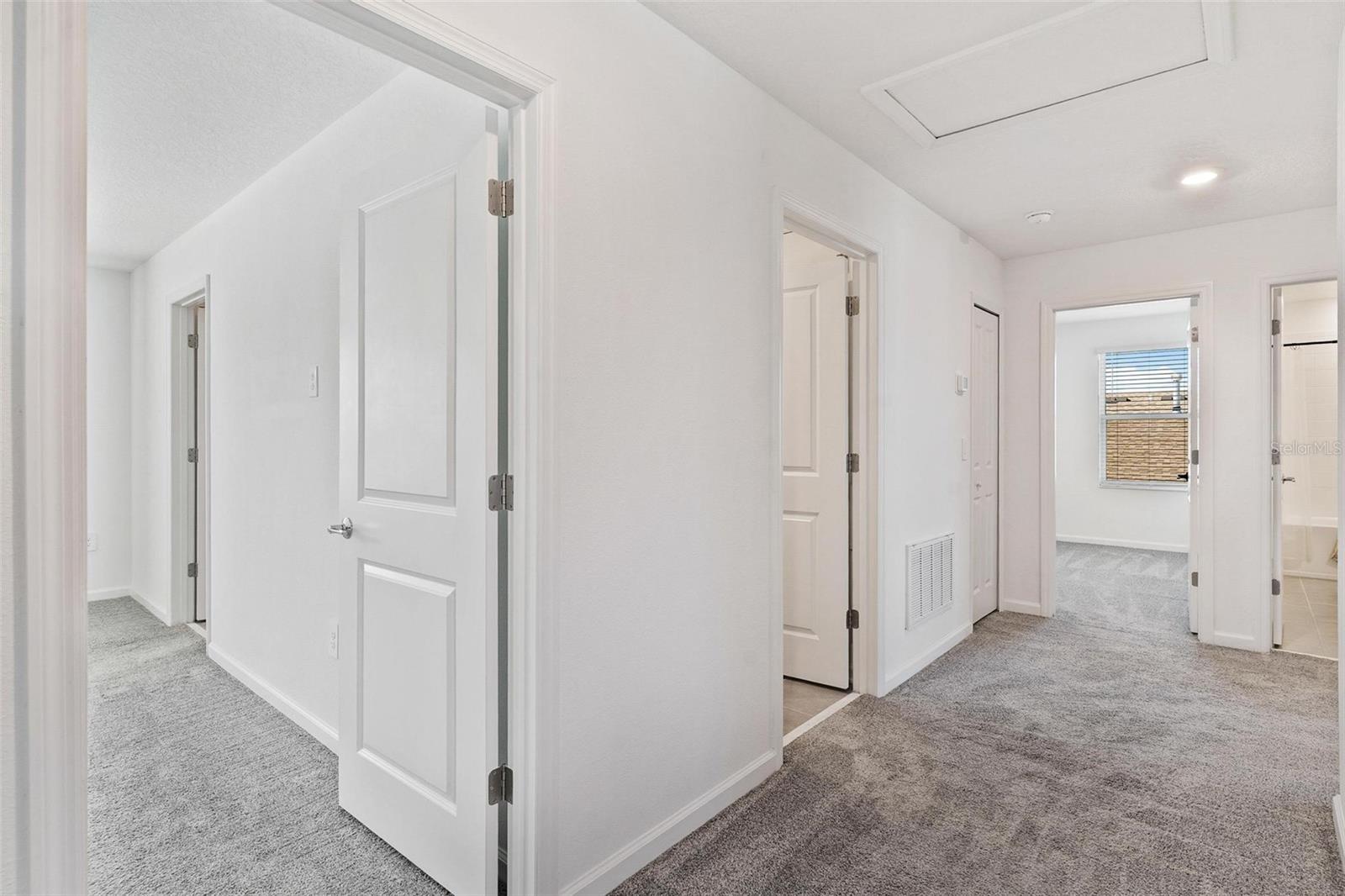 WINDSONG AT LEESBURG - Residential