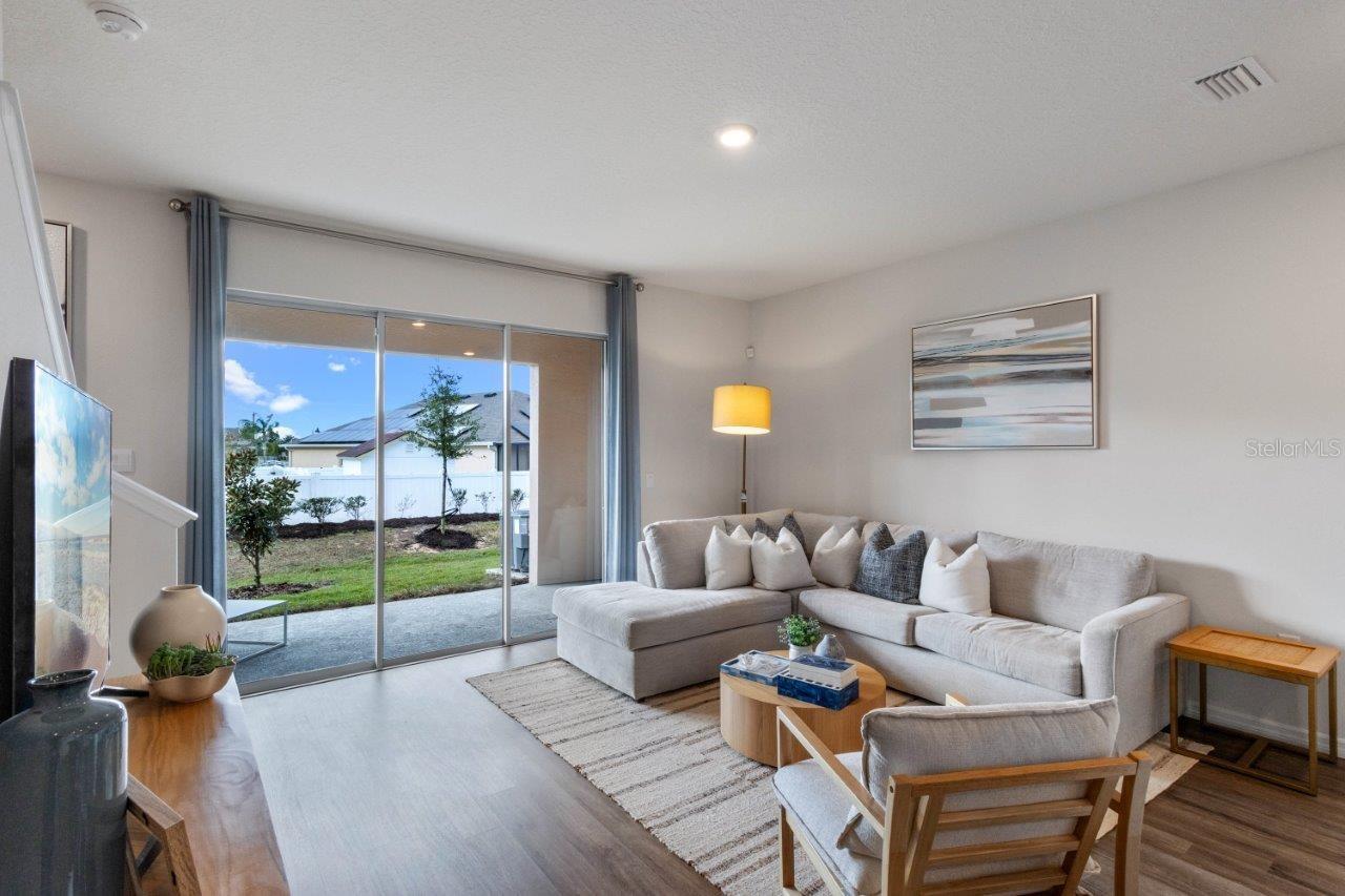 HARMONY ON LAKE ELOISE PHASE 4 - Residential