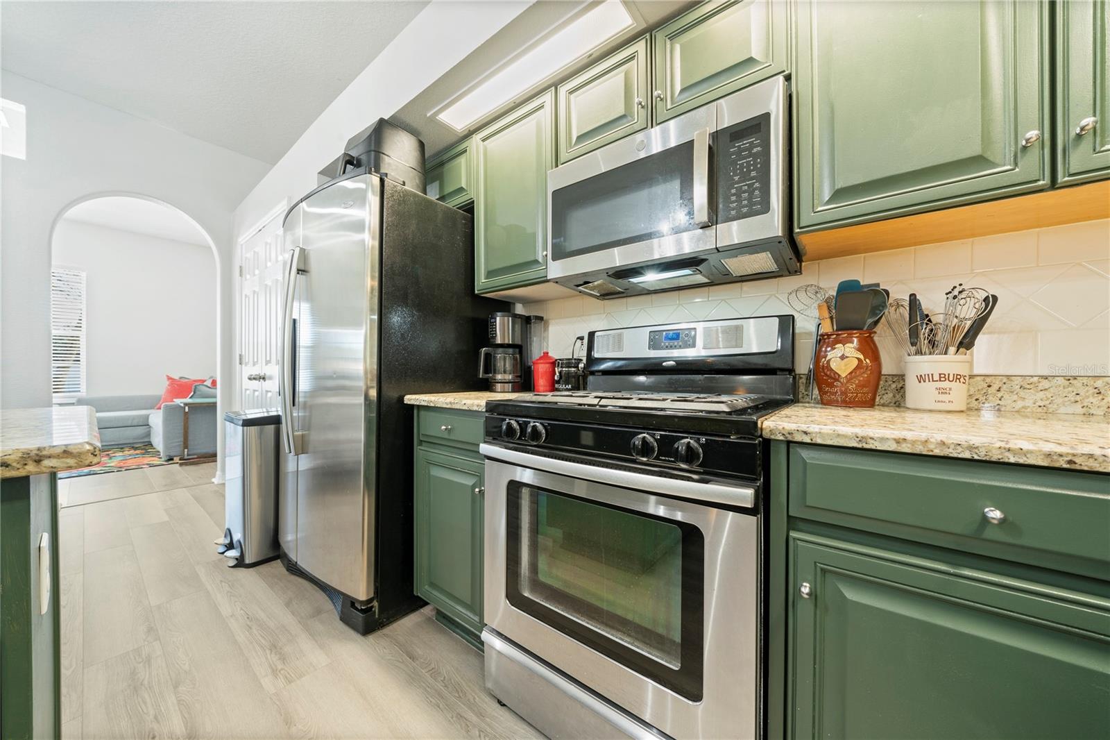 MEADOW POINTE PRCL 10 UNIT 01 02 - Residential