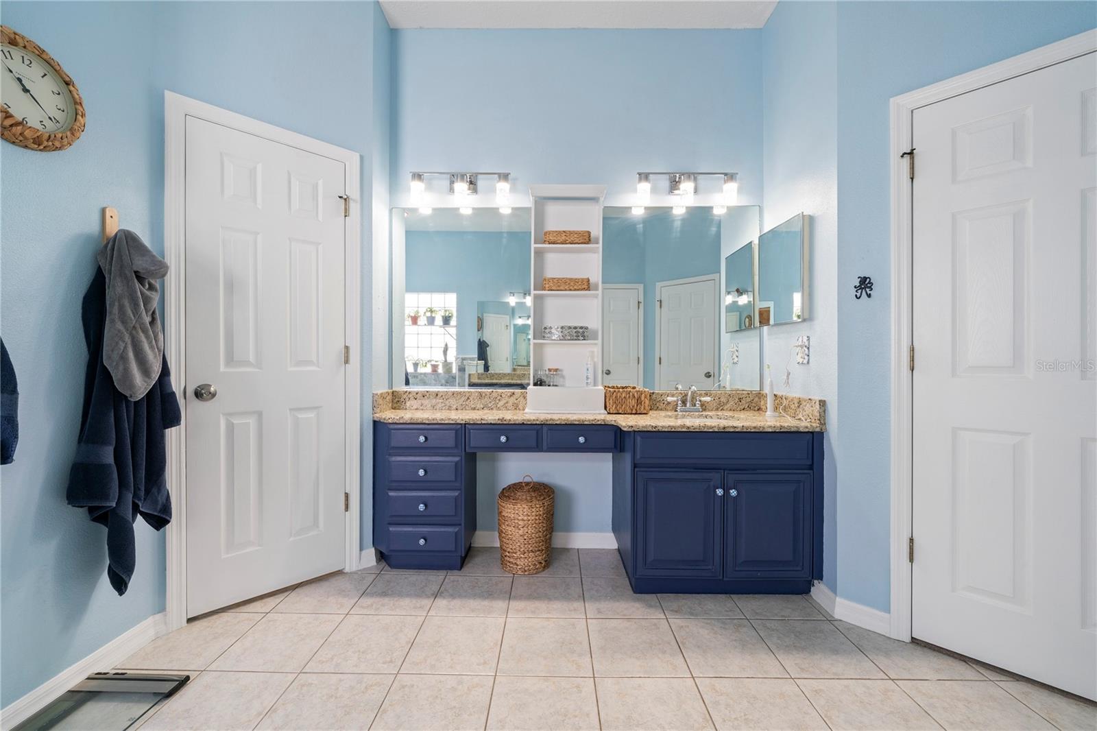 MEADOW POINTE PRCL 10 UNIT 01 02 - Residential