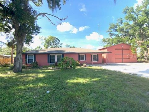 6923 13TH AVENUE E BRADENTON FL 34208