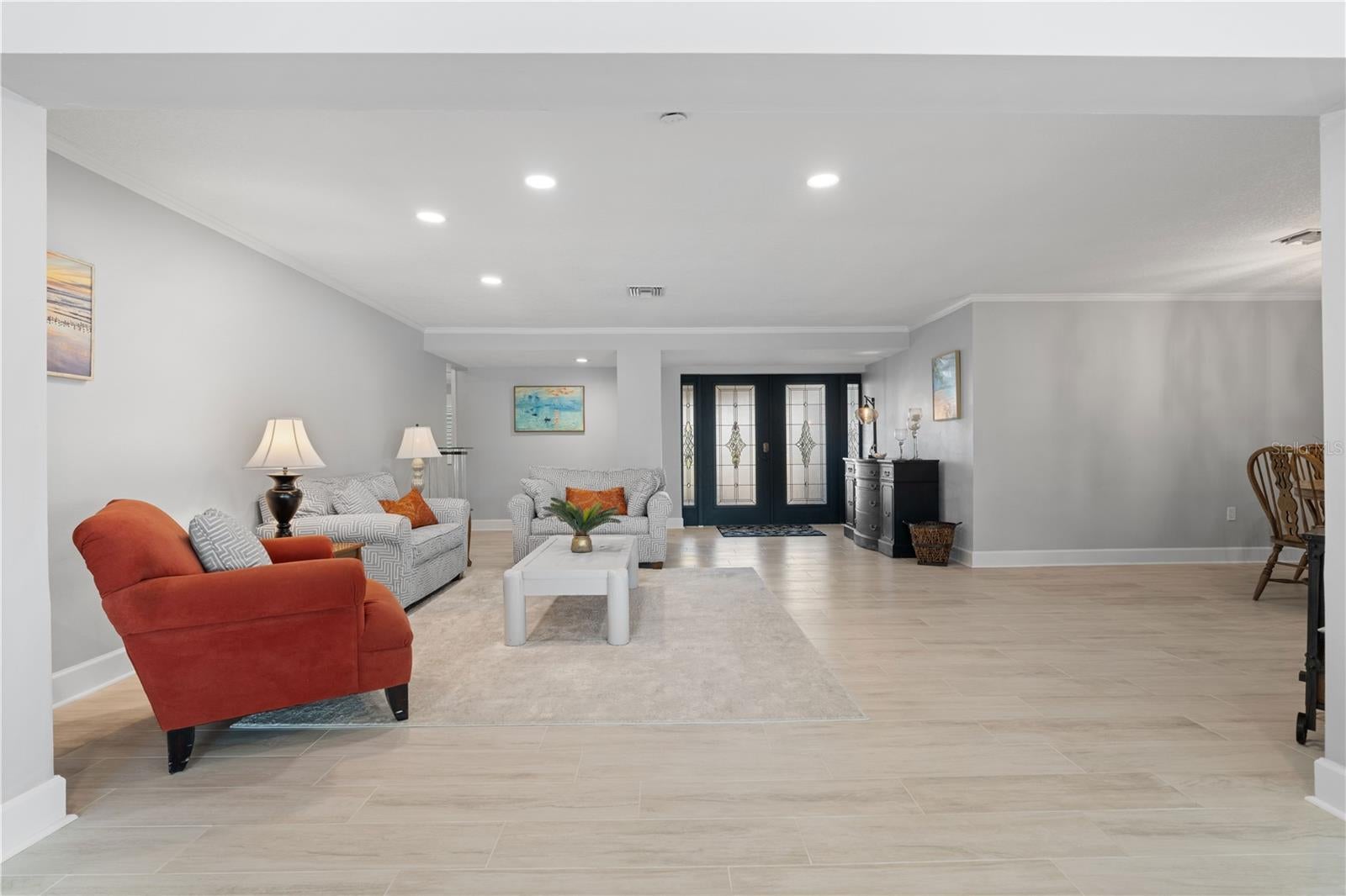 2211 PALM TREE DRIVE