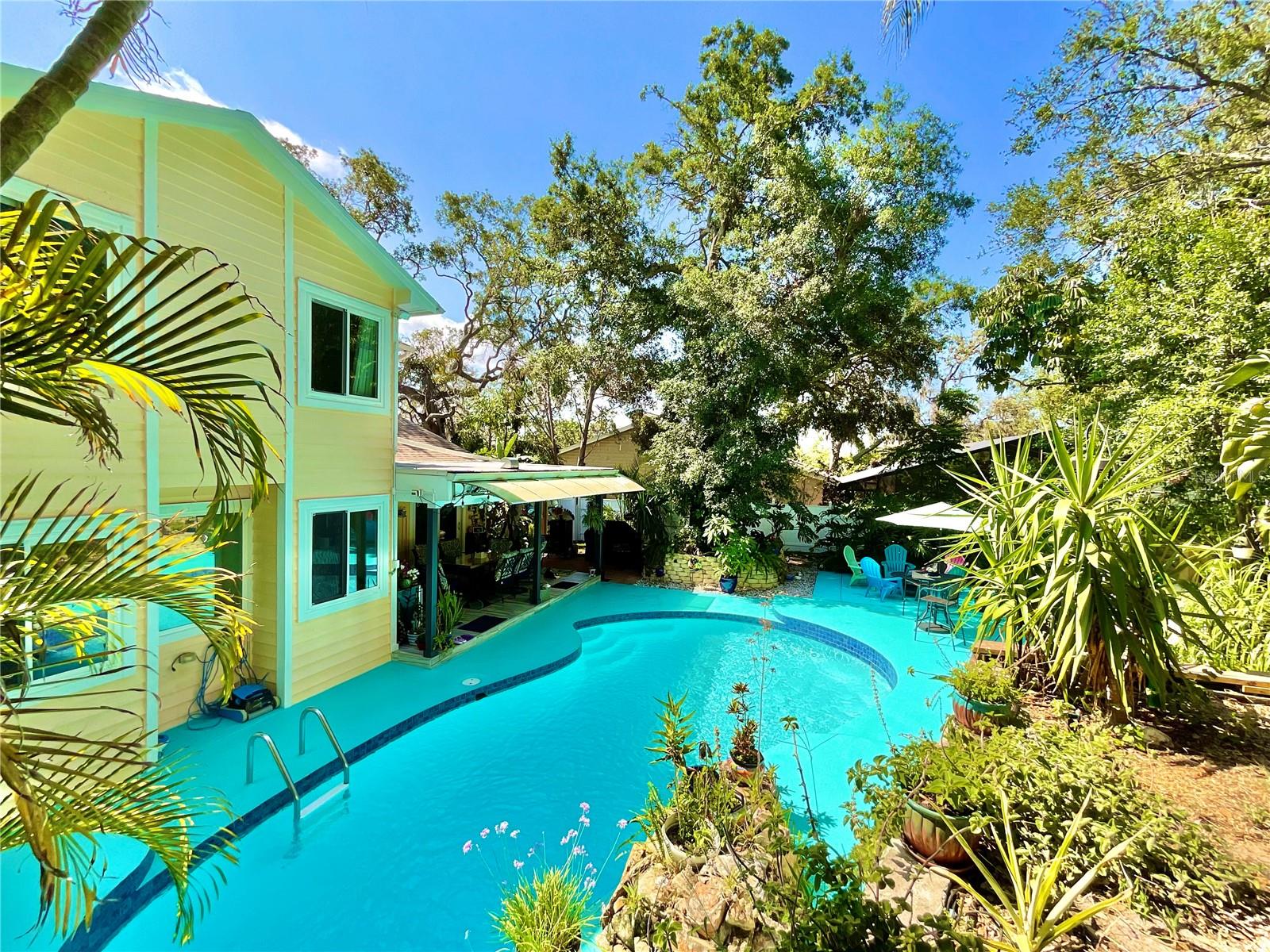 1330 BELCHER DRIVE