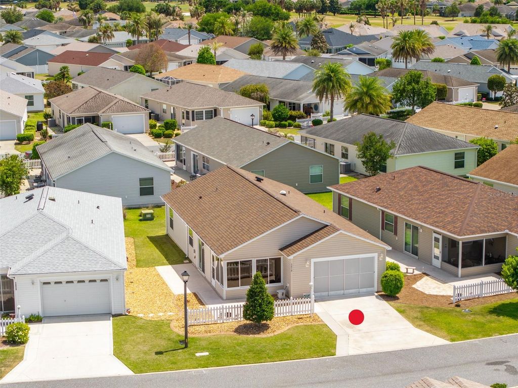 Photo of 1814 Hallandale Lane, The Villages, FL 32162 (MLS # G5111177)