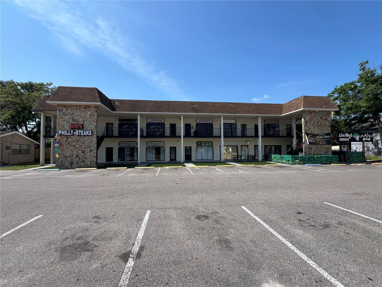 LIN LAN TERRACE - Commercial Lease