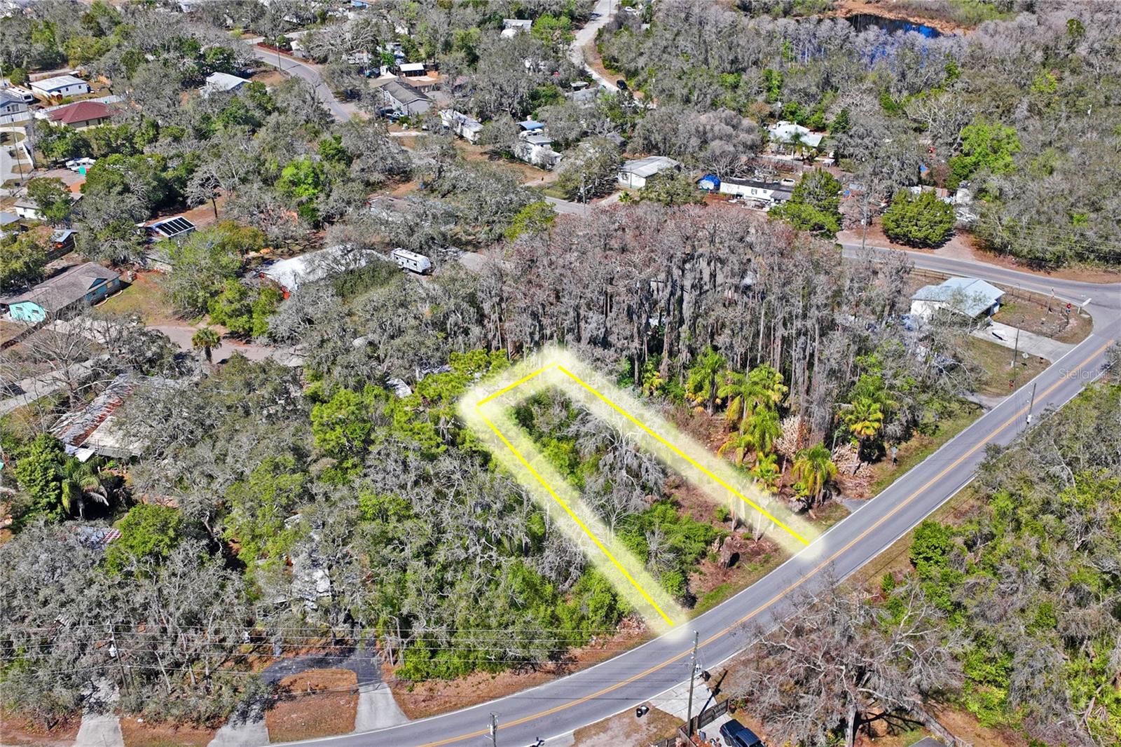 MOON LAKE ESTATES - Land