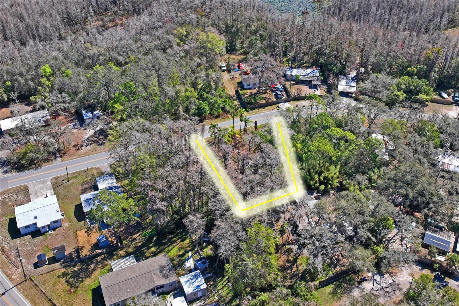 MOON LAKE ESTATES - Land