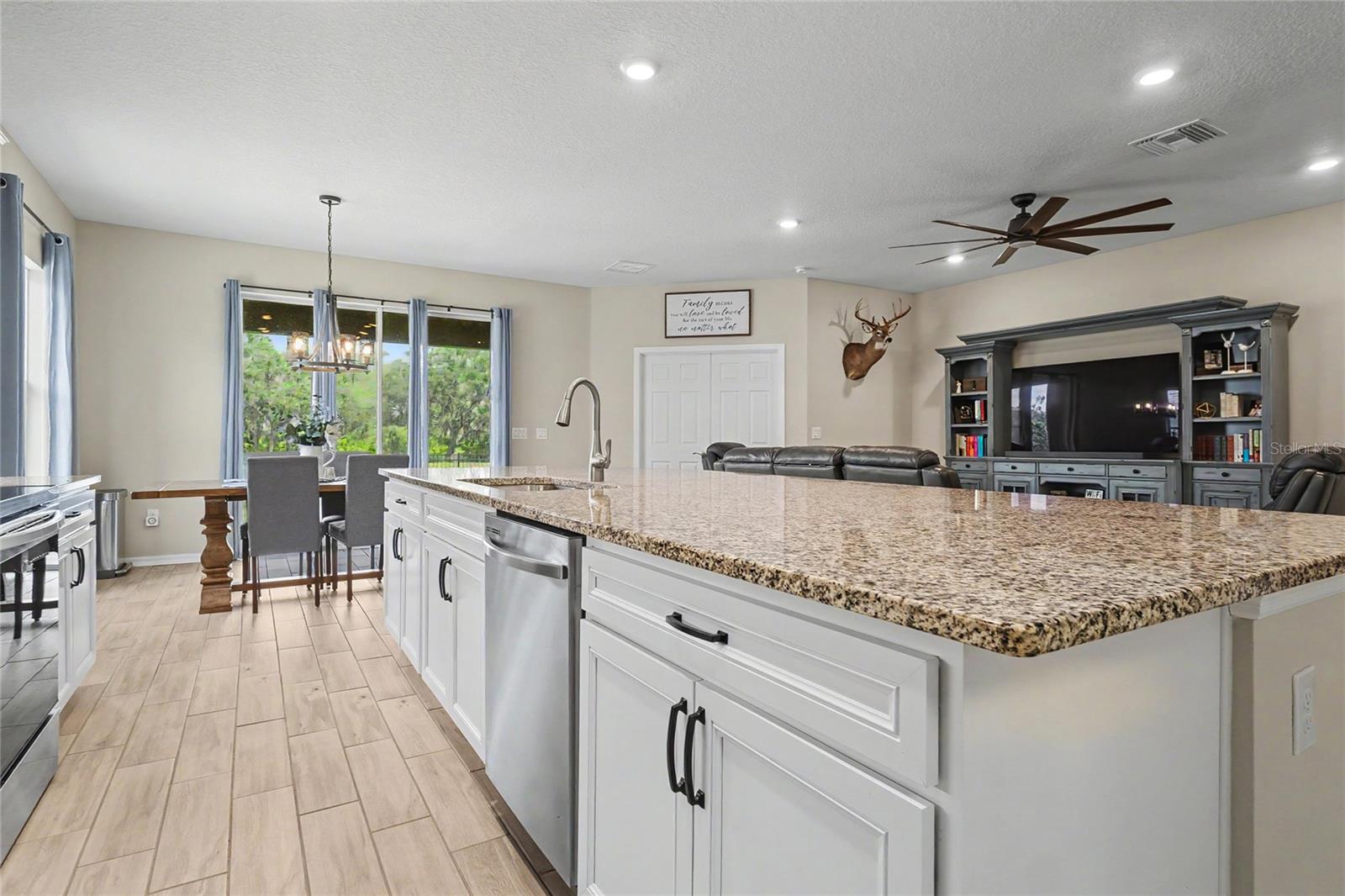 AVIARY AT RUTLAND RANCH - Residential