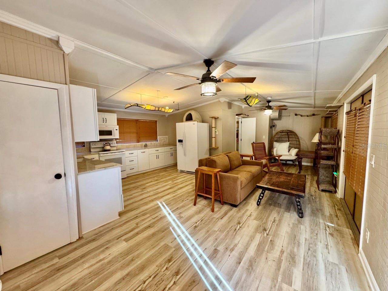 45202 NFS RD 572-B