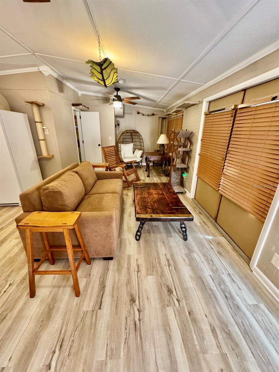 45202 NFS RD 572-B