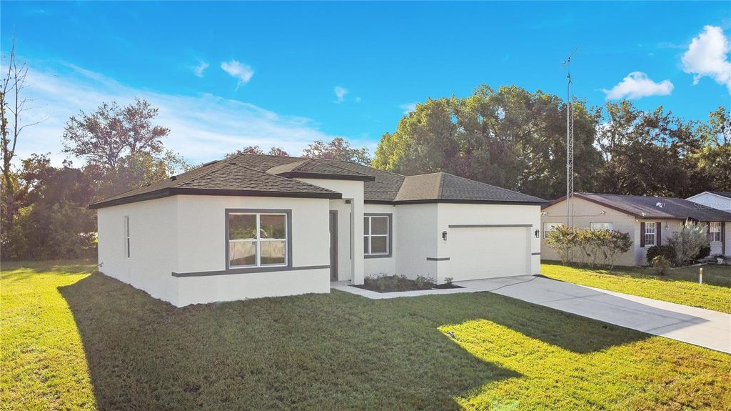 Photo of 3511 SW 130th Lane Road, Ocala, FL 34473 (MLS # O6345958)