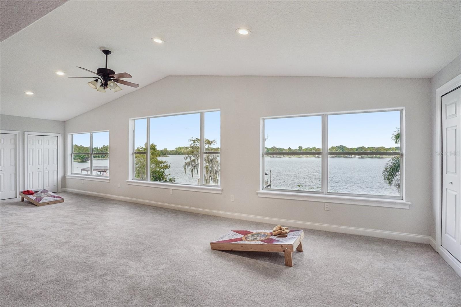 VILLAGES AT KINGSBRIDGE WEST TR D - Residential