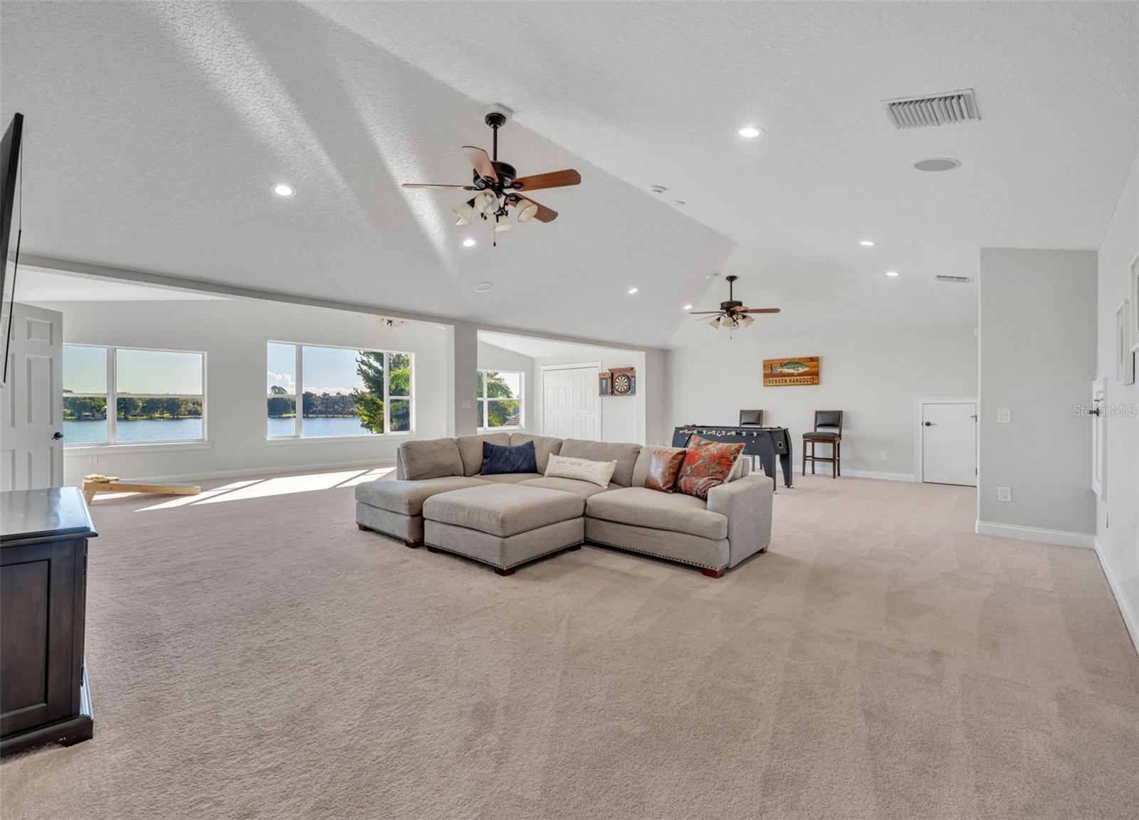 VILLAGES AT KINGSBRIDGE WEST TR D - Residential