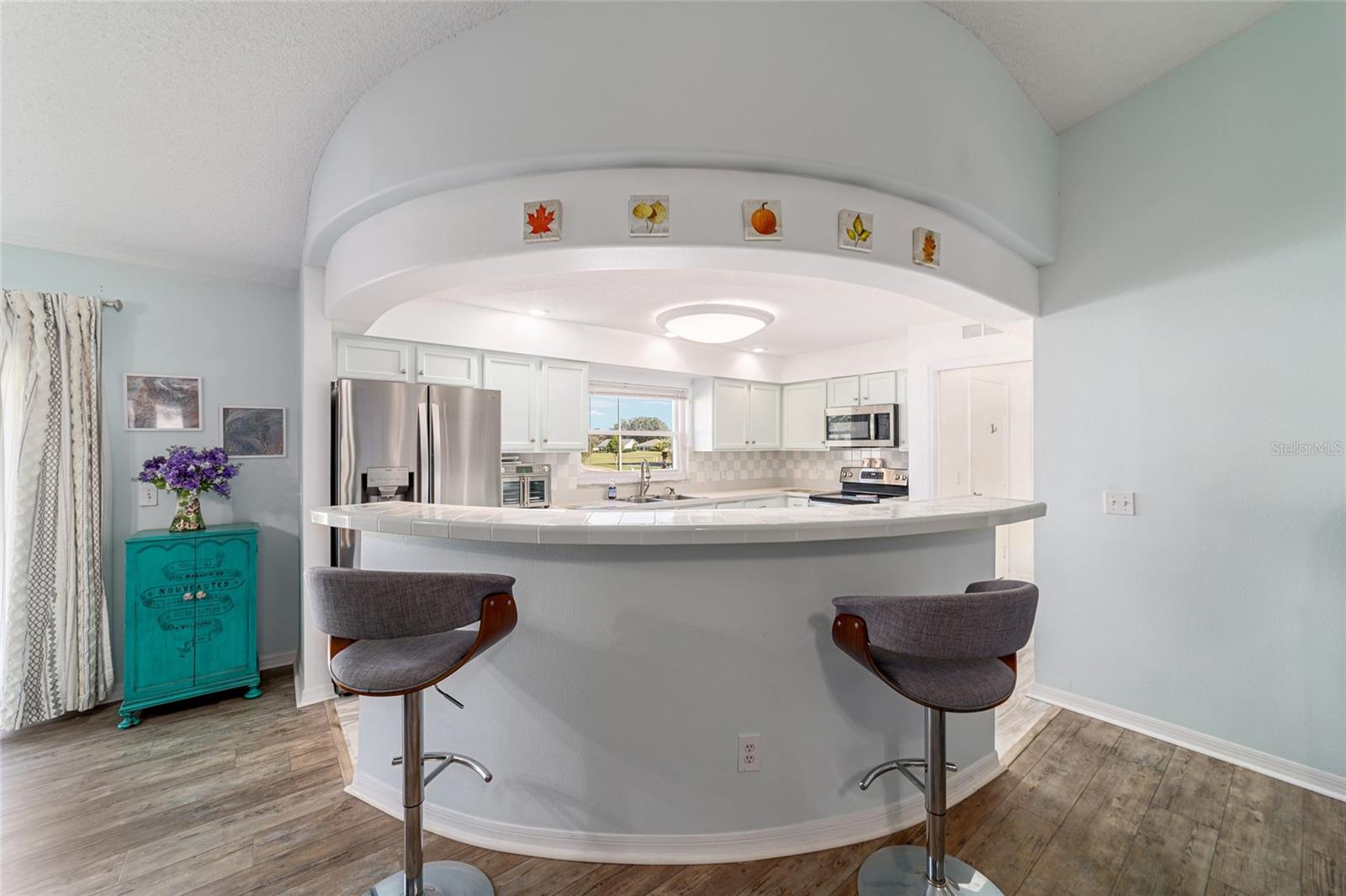 ON TOP OF THE WORLD - Residential