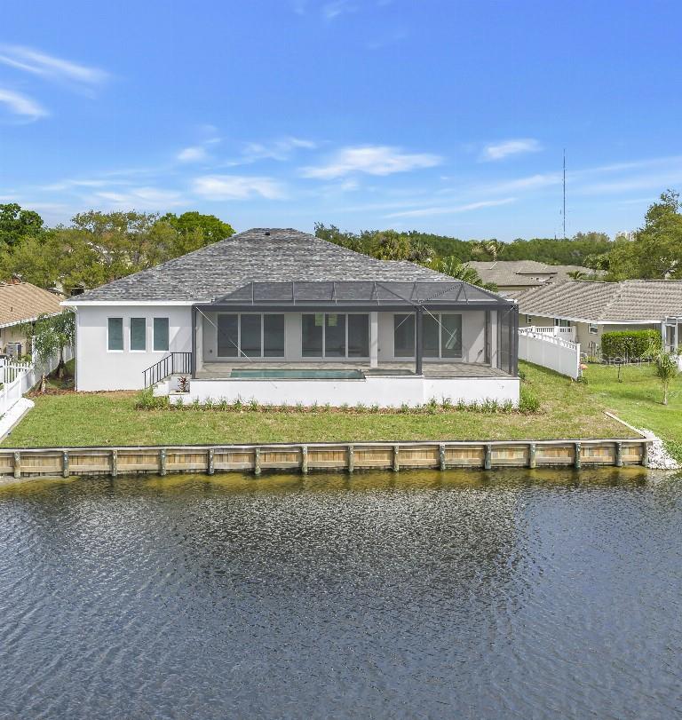 RIVIERA BAY - Residential