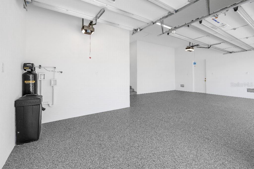 RIVIERA BAY - Residential