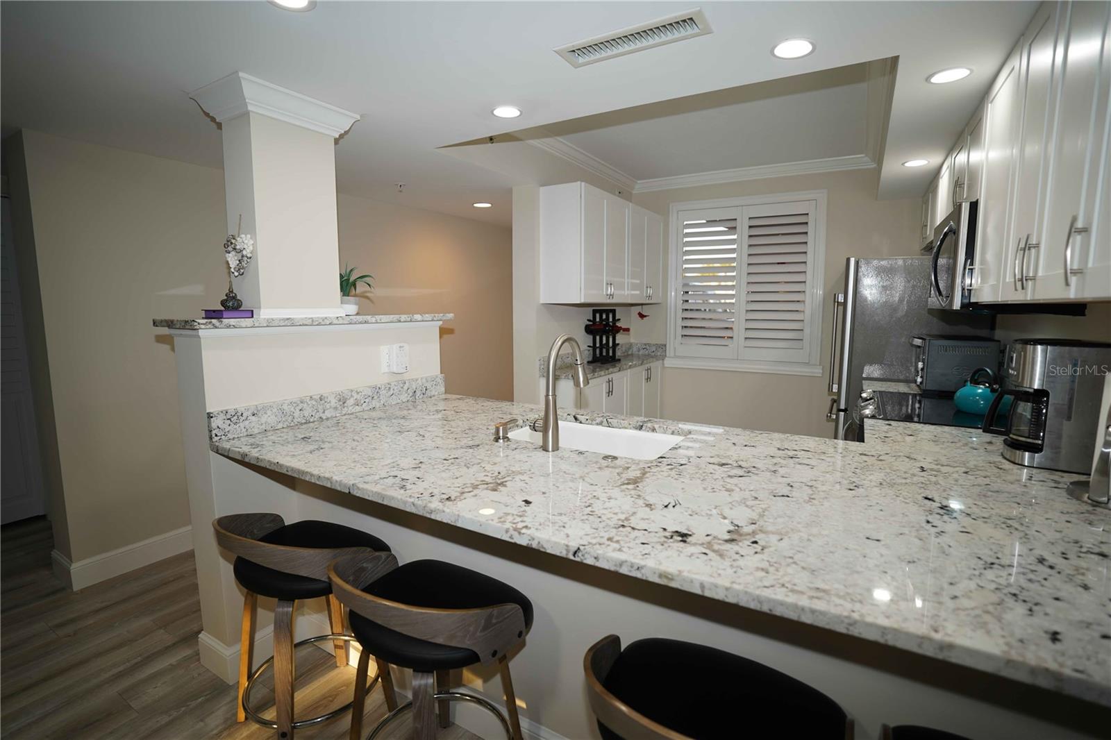 2101 MARINA ISLE WAY 104