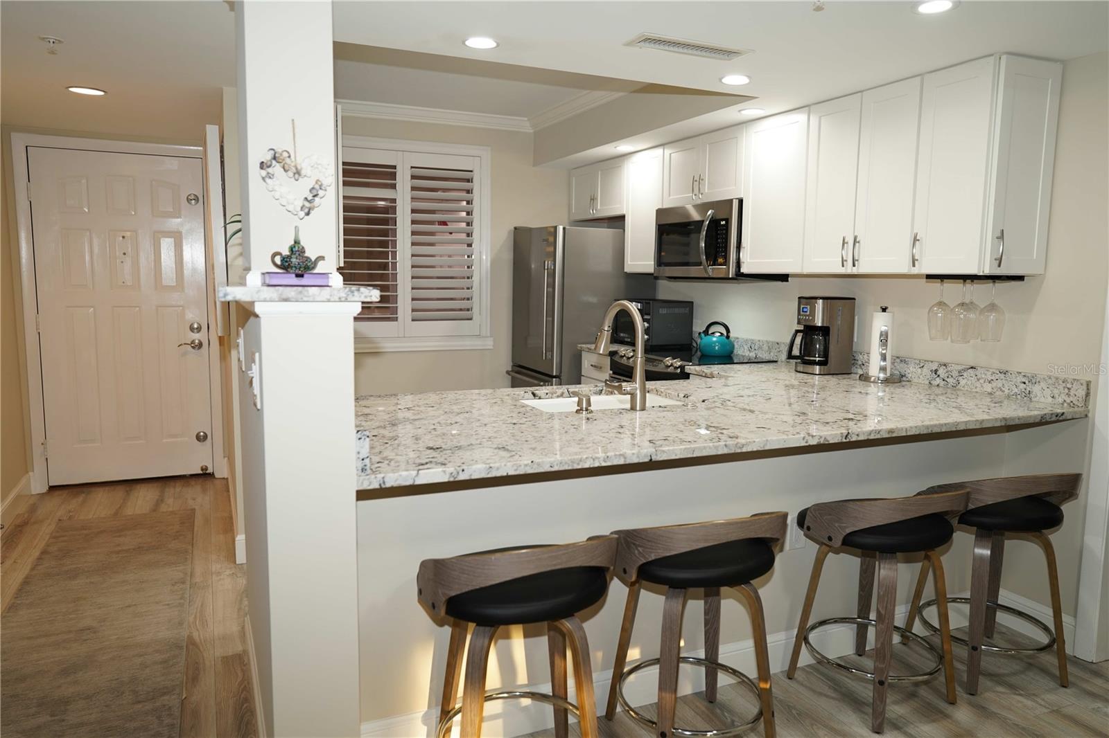 2101 MARINA ISLE WAY 104