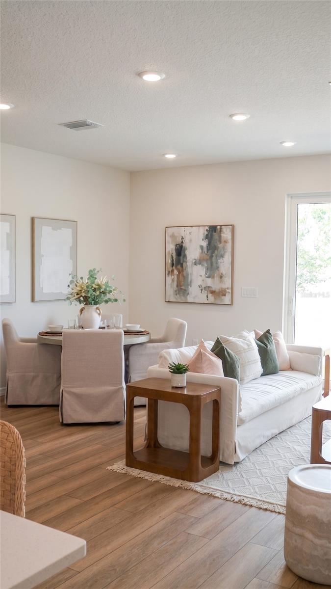 RIVER OAKS TOWNHOMES LLC - Residential