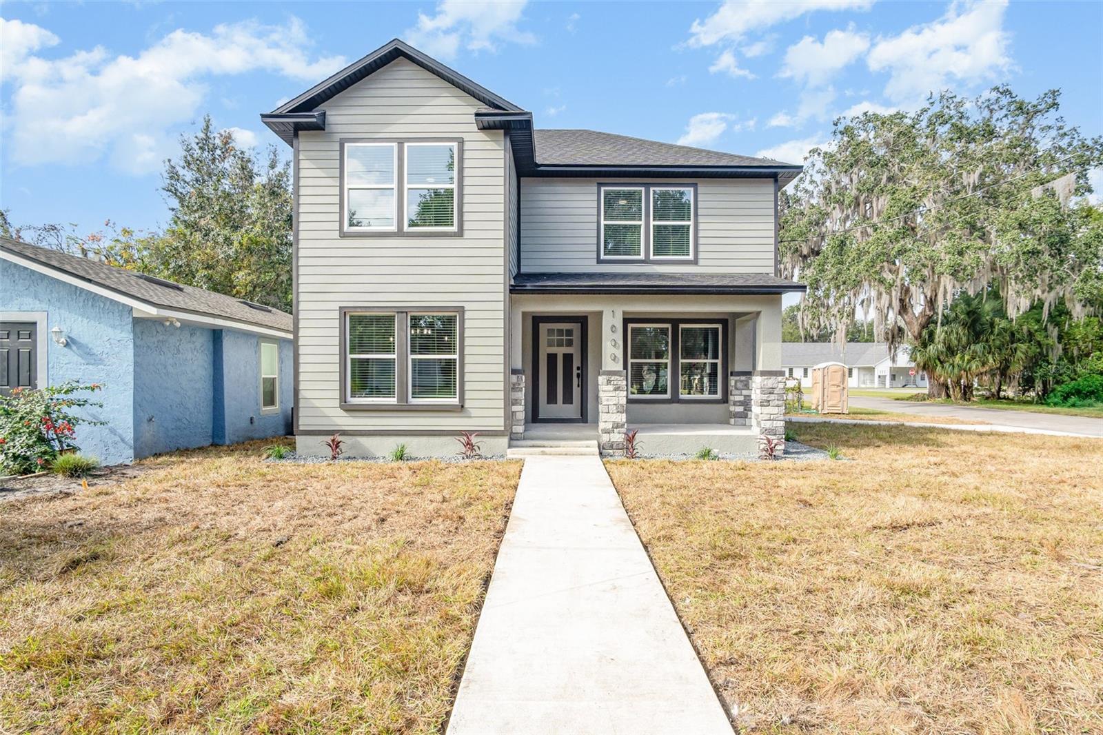 1000 S LOCUST AVENUE