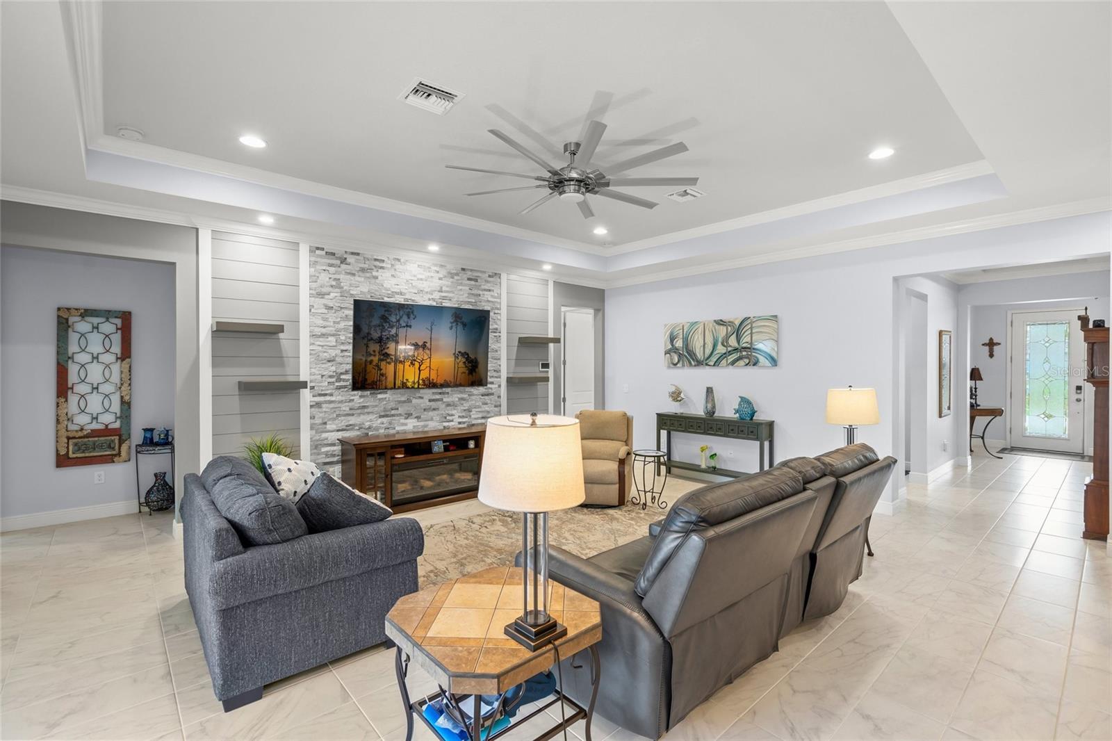 SUNRISE PRESERVE - Residential