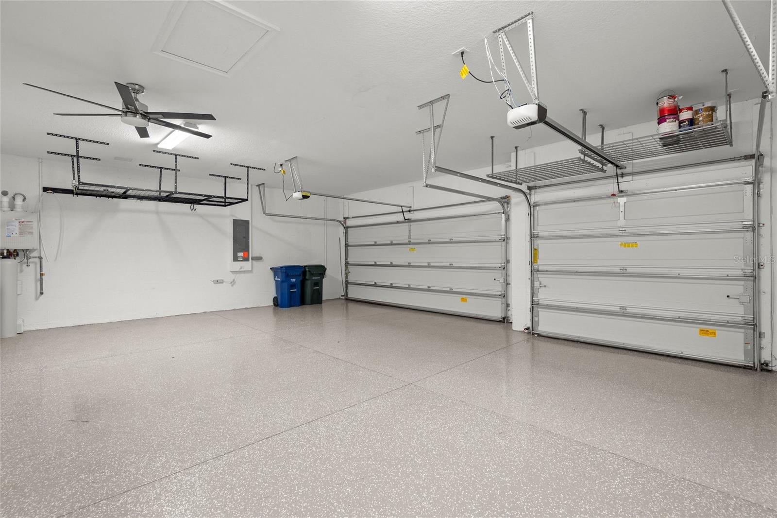 SUNRISE PRESERVE - Residential