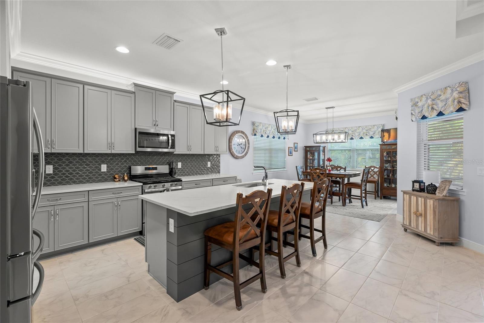 SUNRISE PRESERVE - Residential