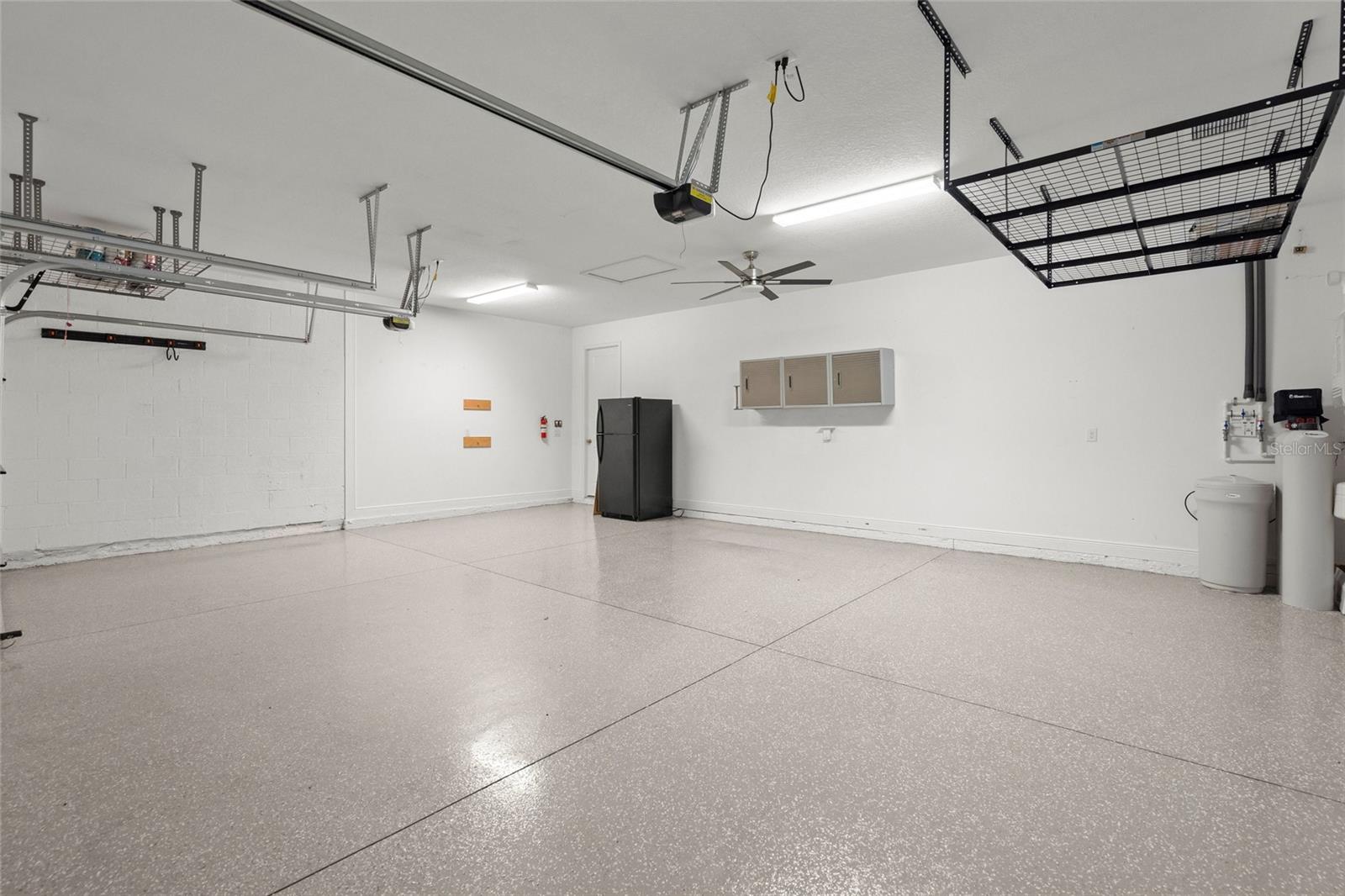 SUNRISE PRESERVE - Residential