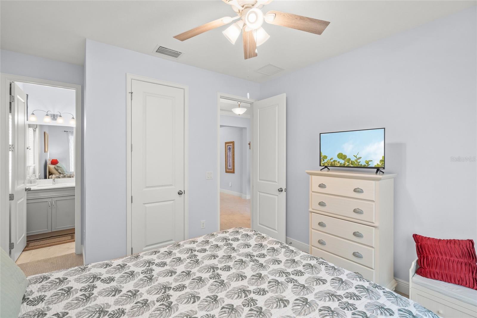 SUNRISE PRESERVE - Residential