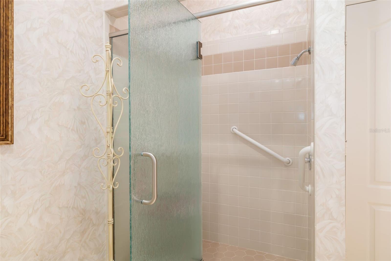 WATERFORD TRACT J PHASE 1 - Residential