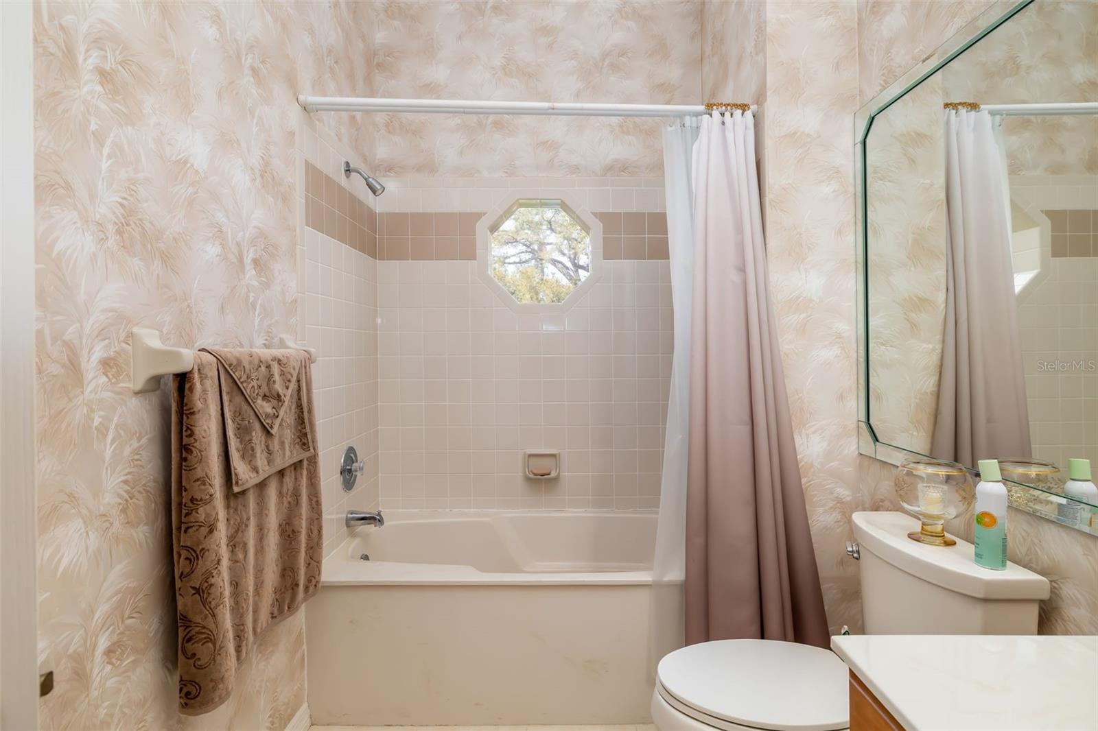 WATERFORD TRACT J PHASE 1 - Residential