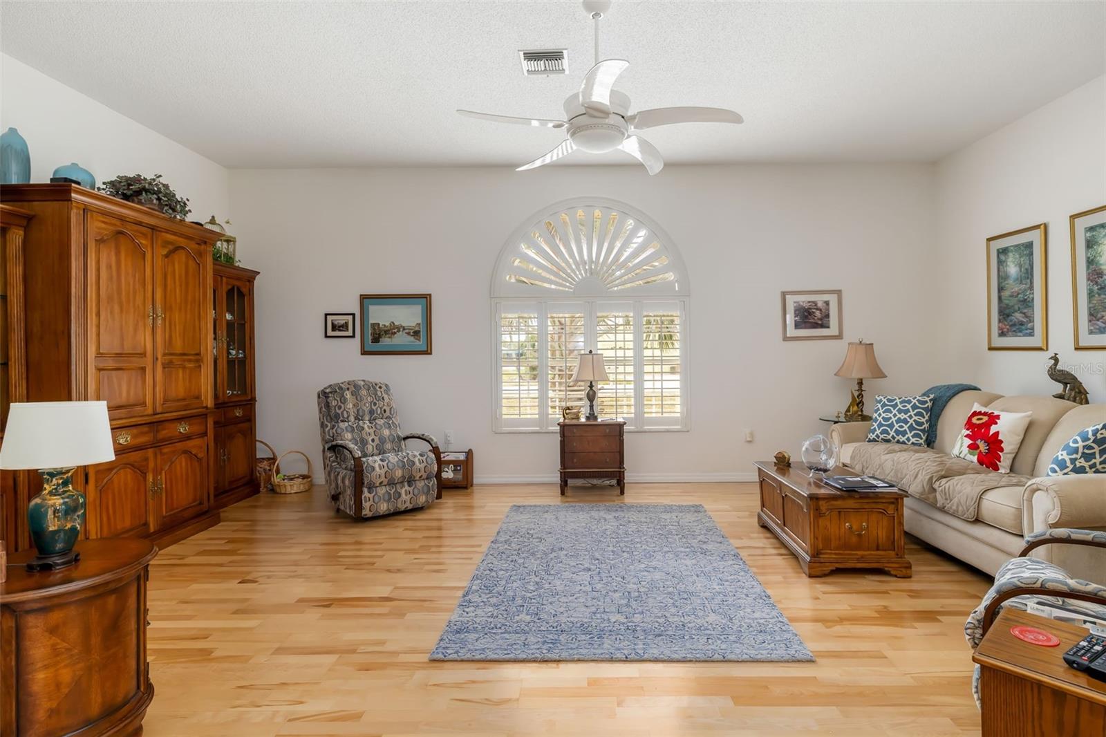 WATERFORD TRACT J PHASE 1 - Residential