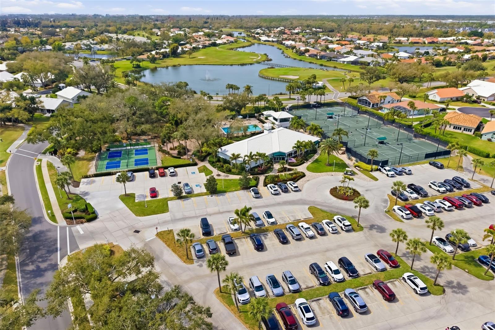 WATERFORD TRACT J PHASE 1 - Residential