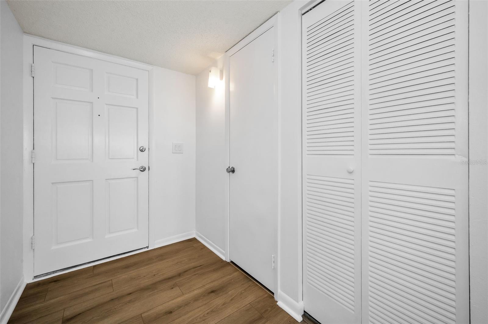 HARBOUR TOWNE CONDO - Residential