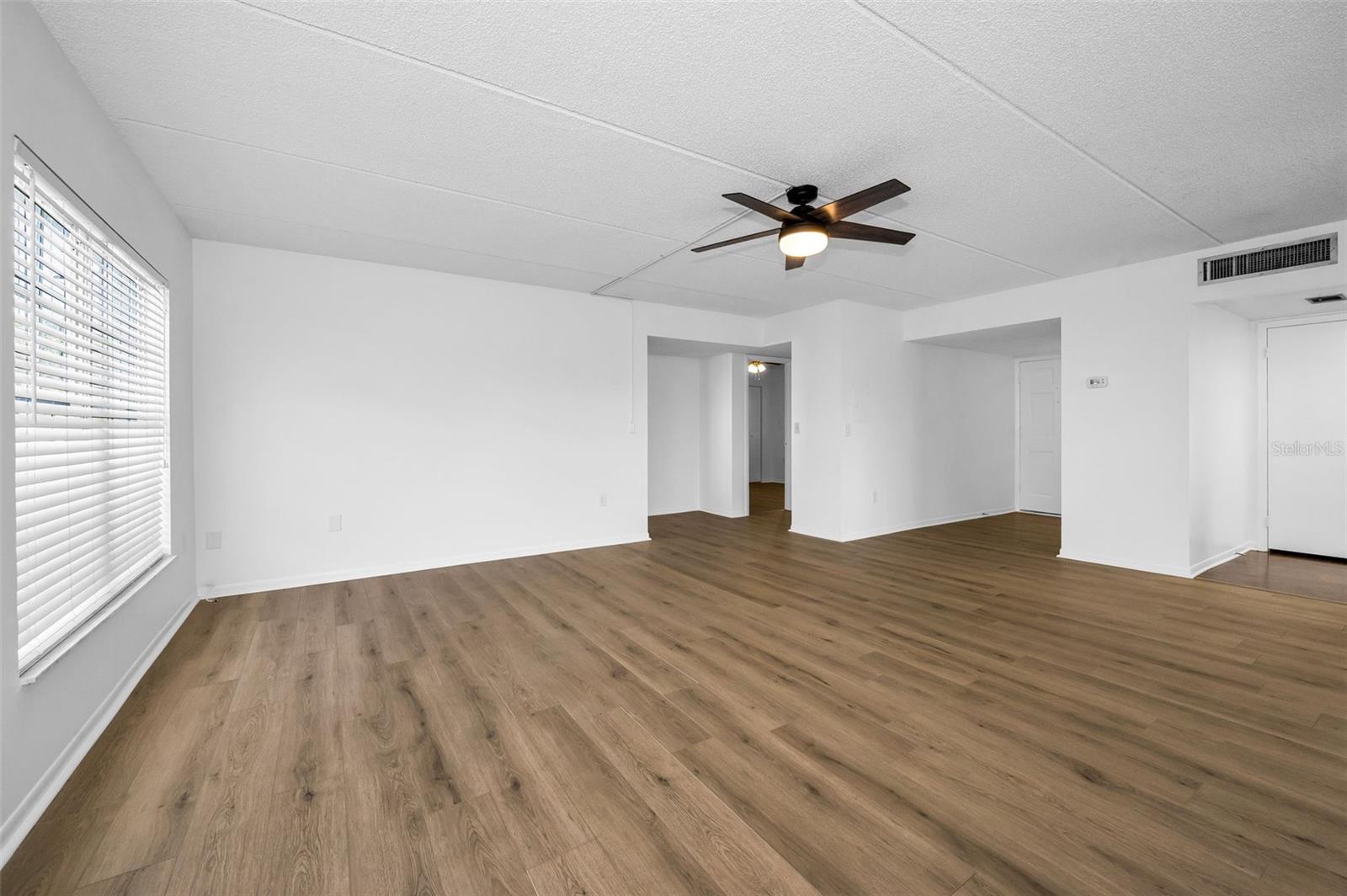 HARBOUR TOWNE CONDO - Residential