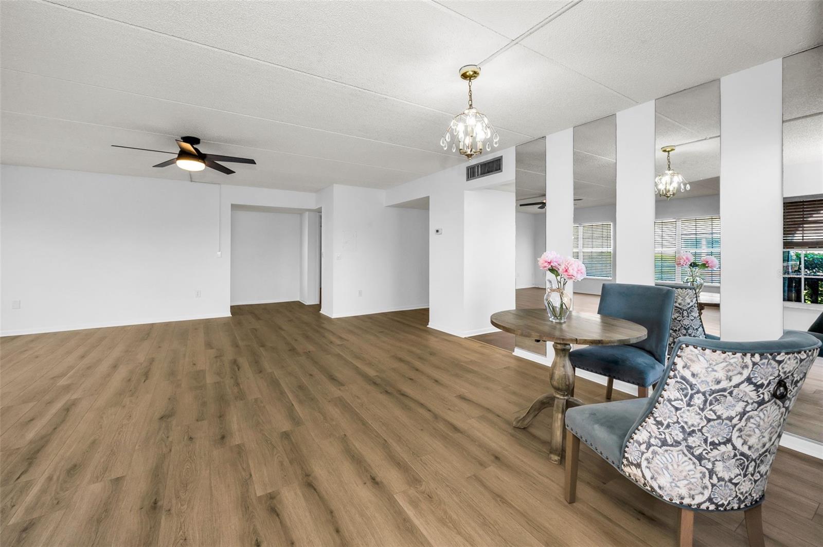 HARBOUR TOWNE CONDO - Residential