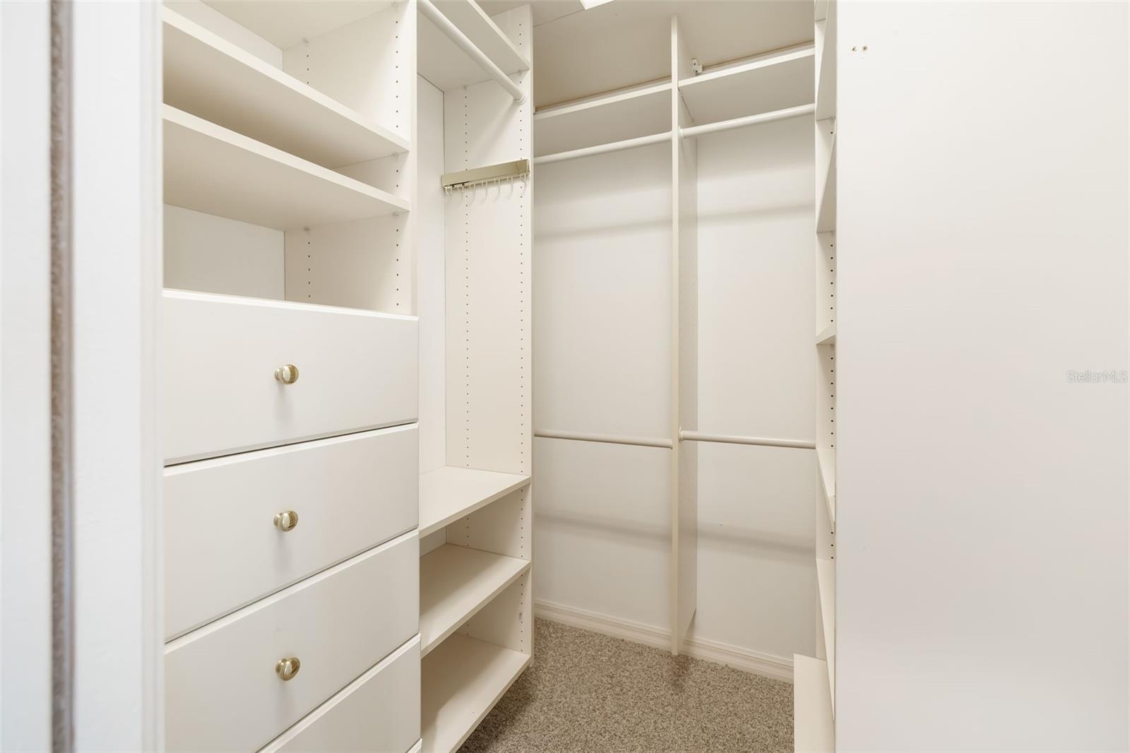 RIVER WILDERNESS - Residential