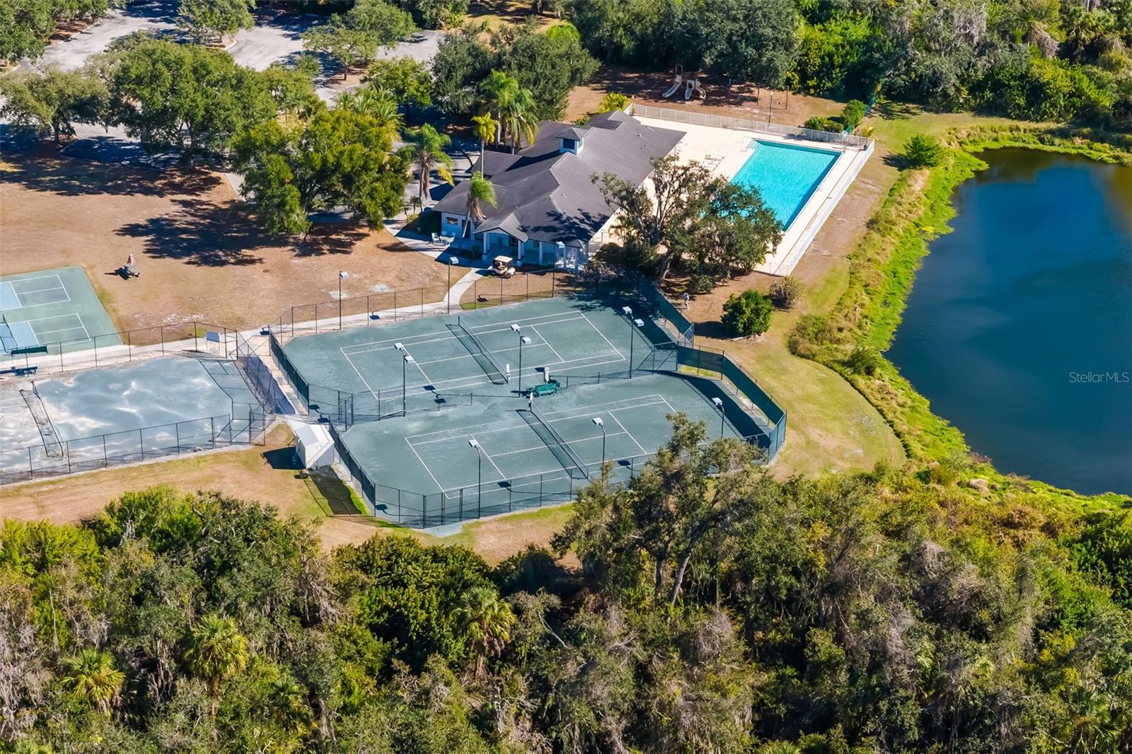 RIVER WILDERNESS - Residential