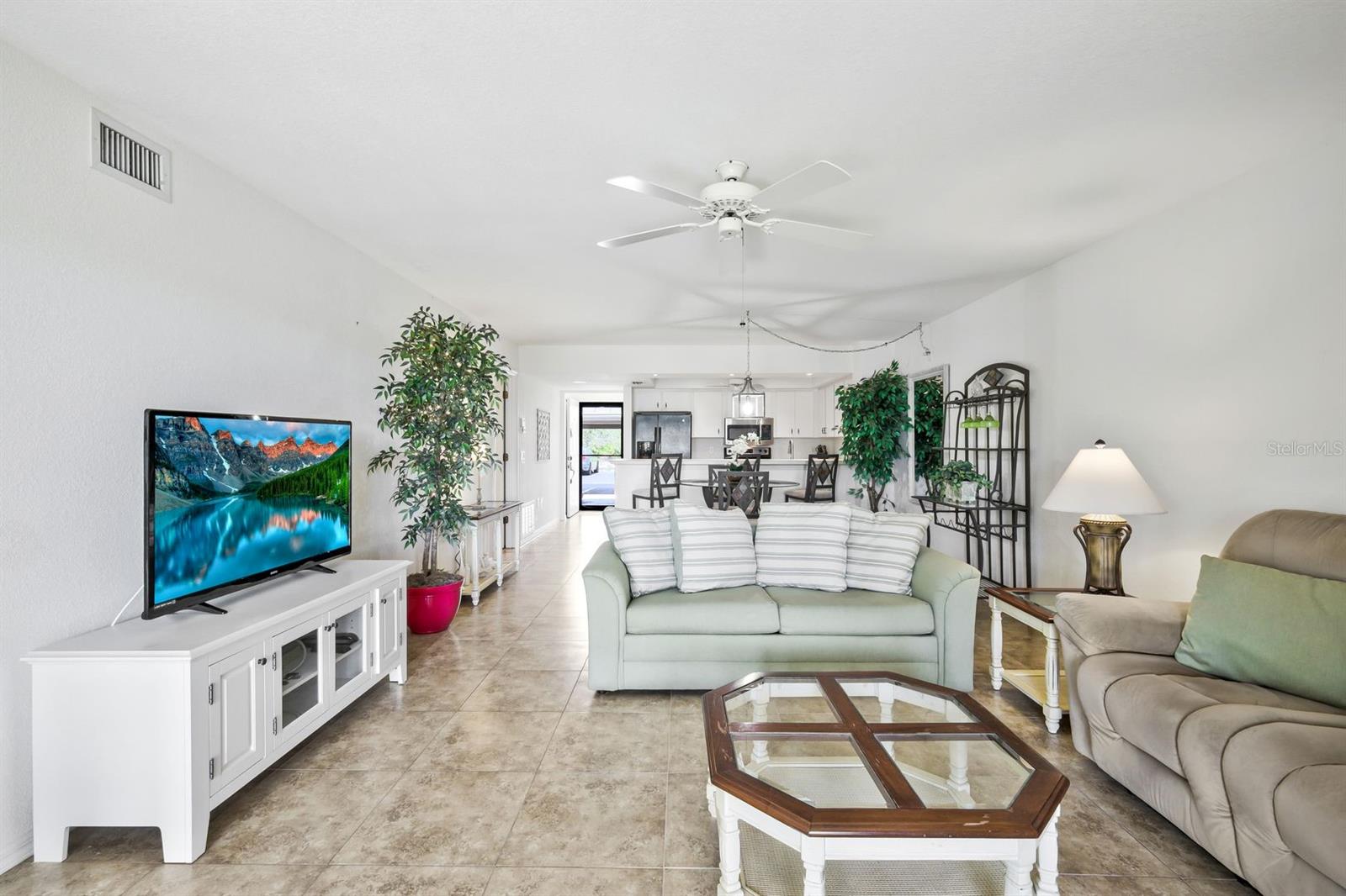 BUENA VISTA DEEP CREEK PH 04 - Residential