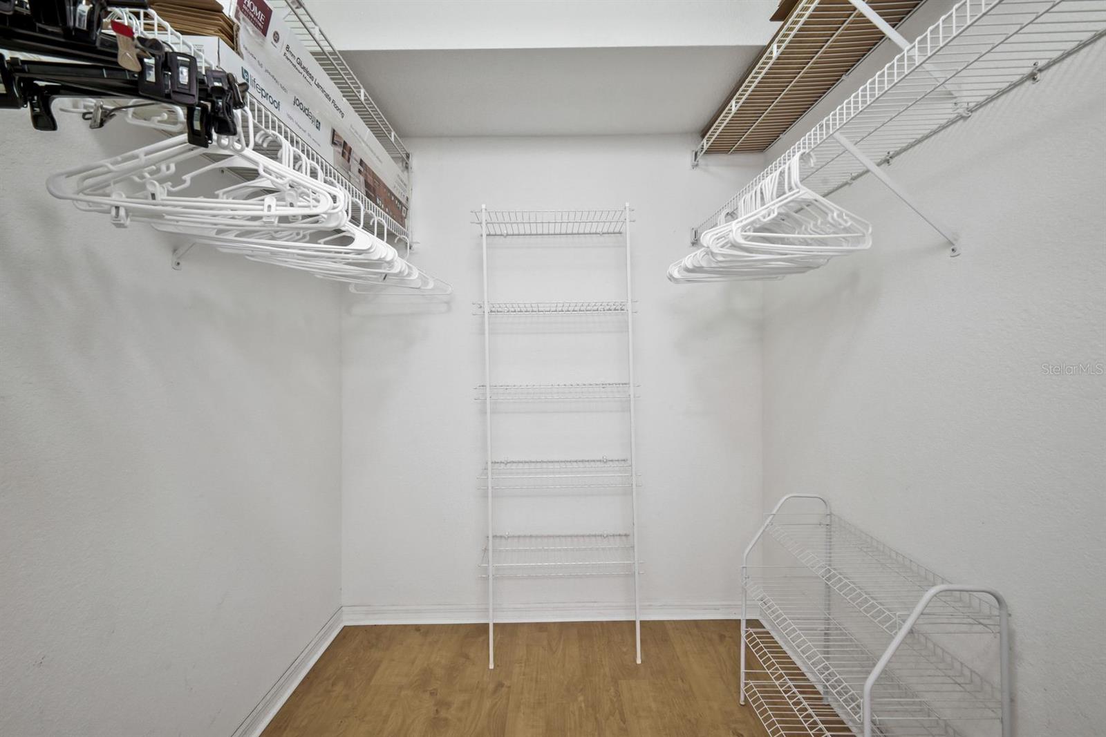 BUENA VISTA DEEP CREEK PH 04 - Residential