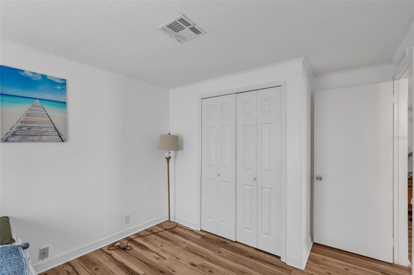 TOWNHOMES WINTER GARDEN - Residential