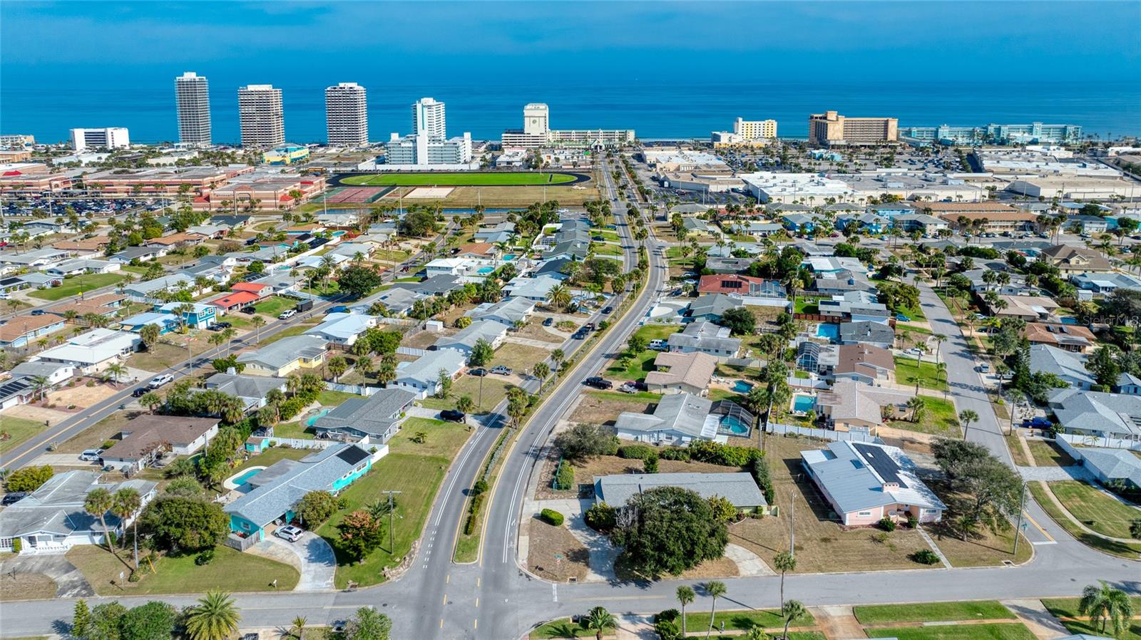 BELLAIR SHORES - Residential