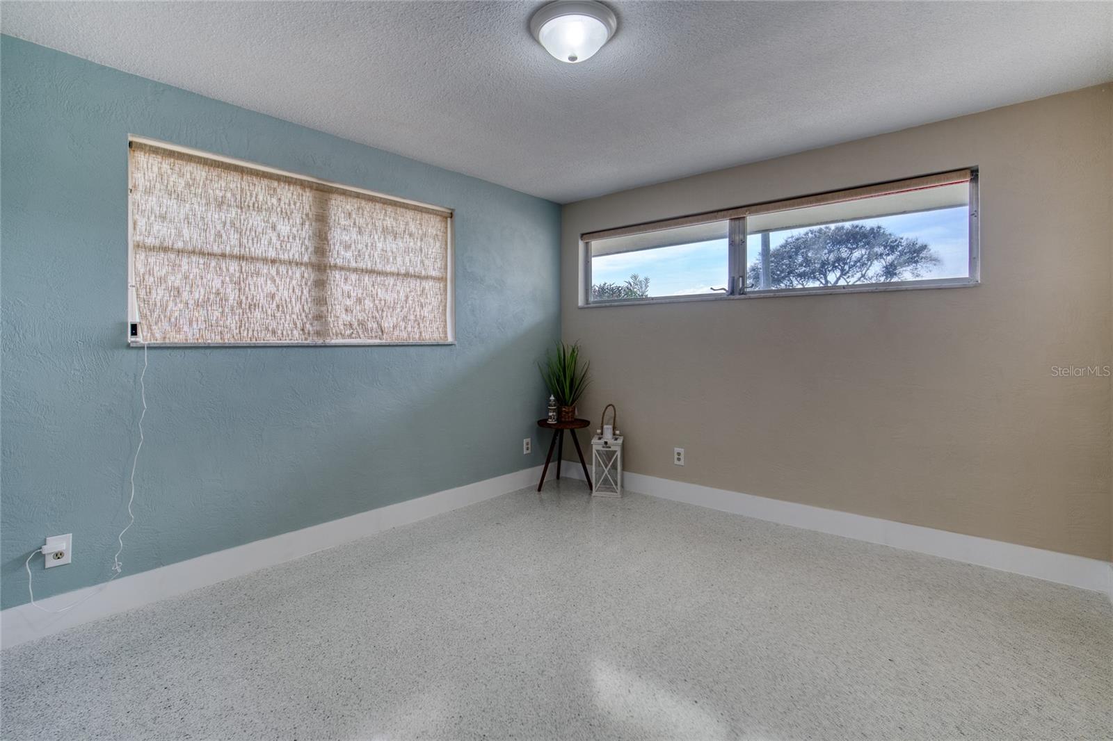 BELLAIR SHORES - Residential