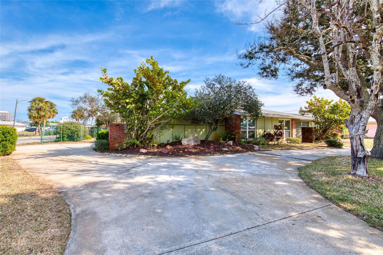 BELLAIR SHORES - Residential