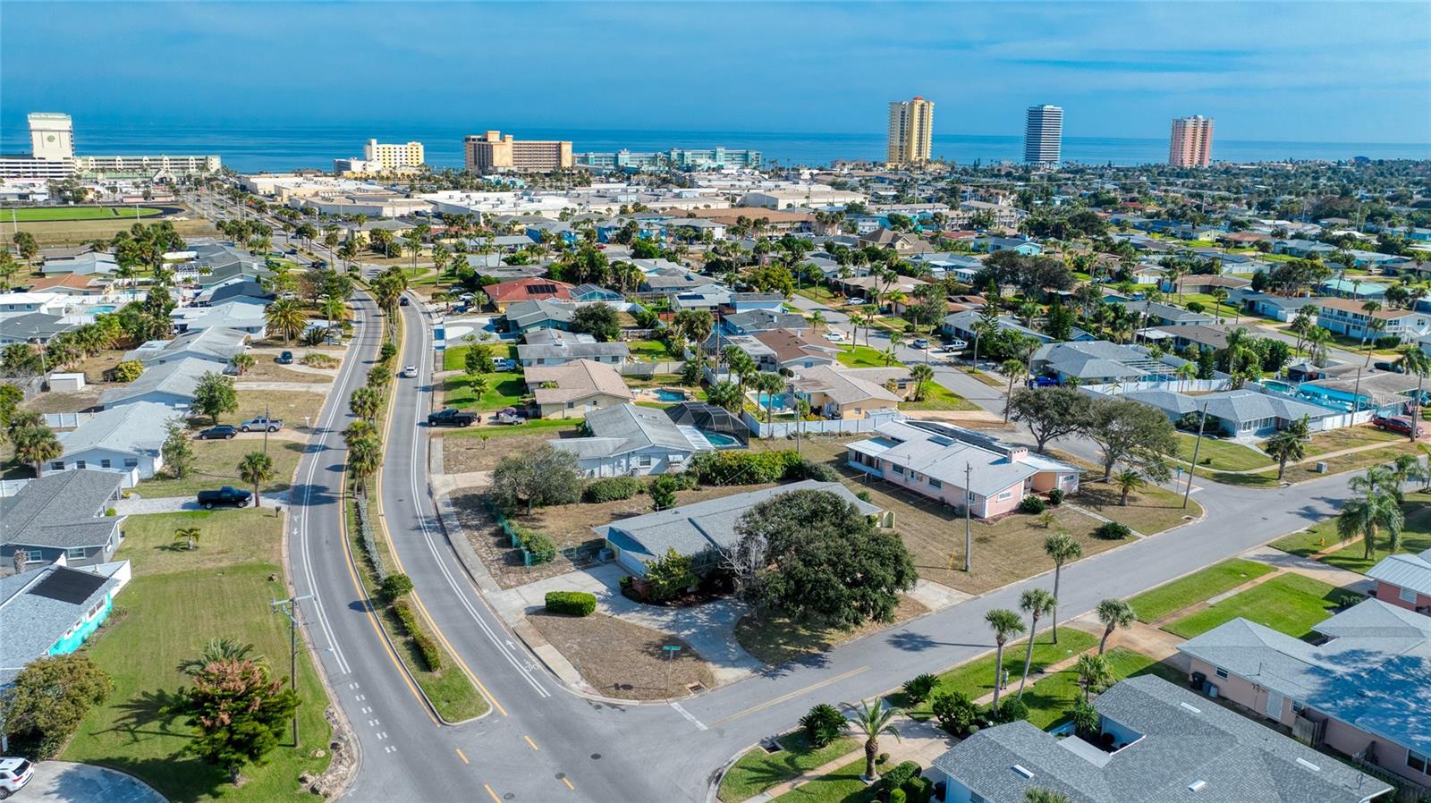 BELLAIR SHORES - Residential