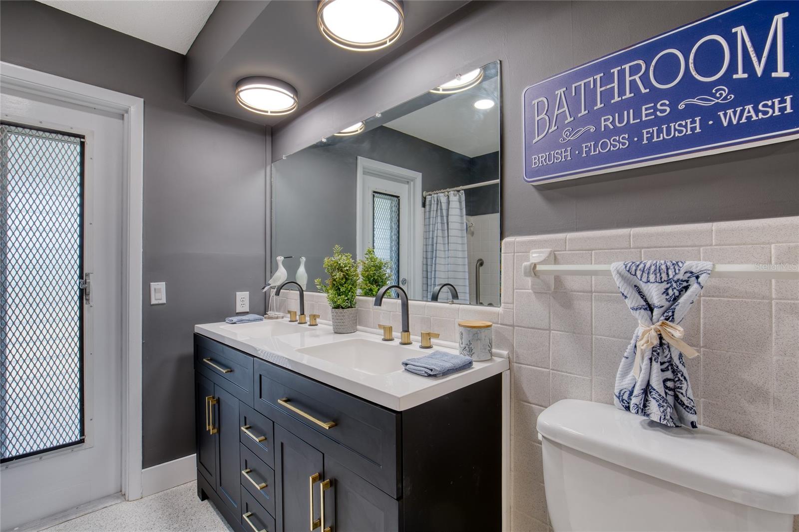 BELLAIR SHORES - Residential