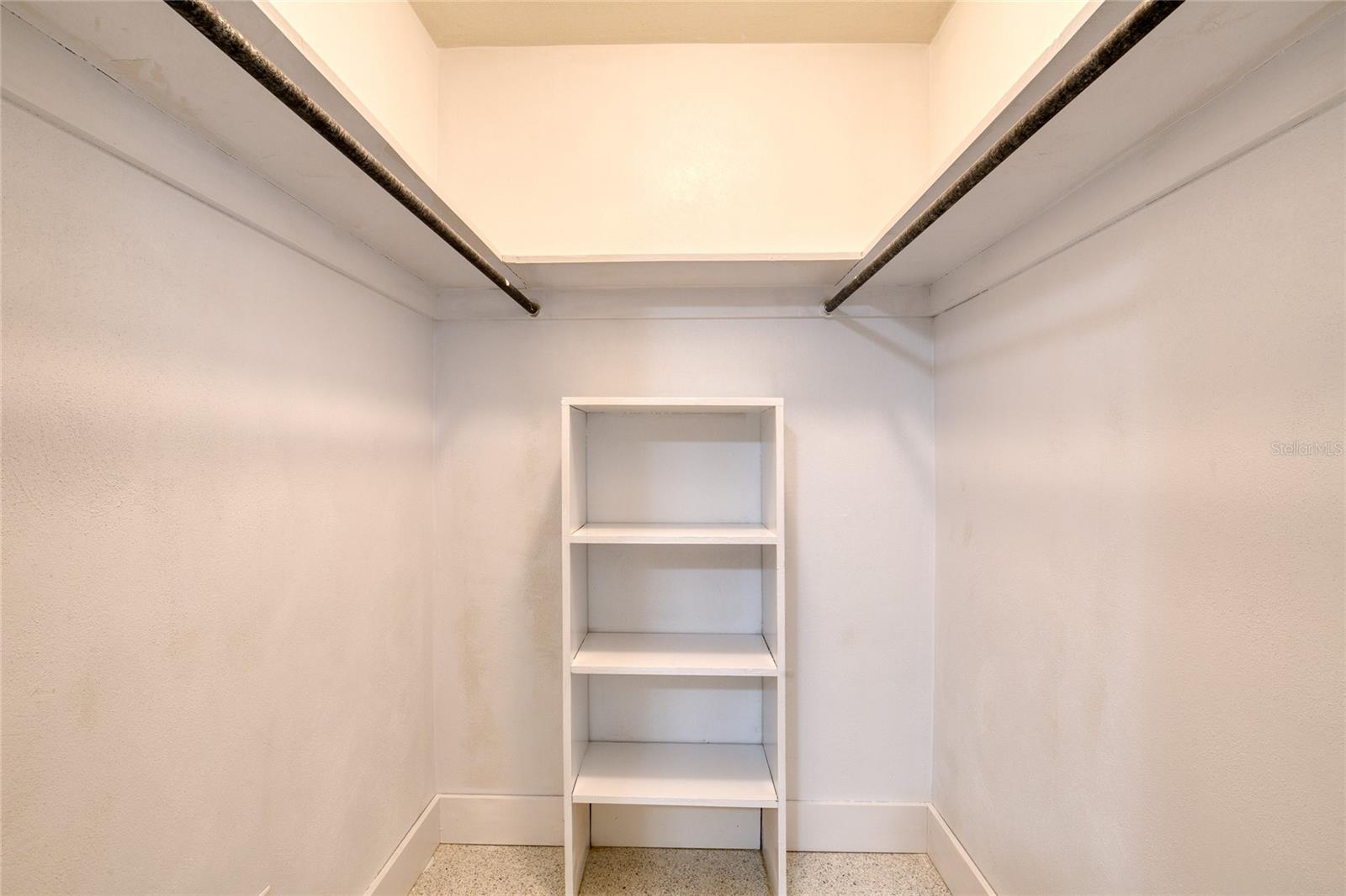 BELLAIR SHORES - Residential