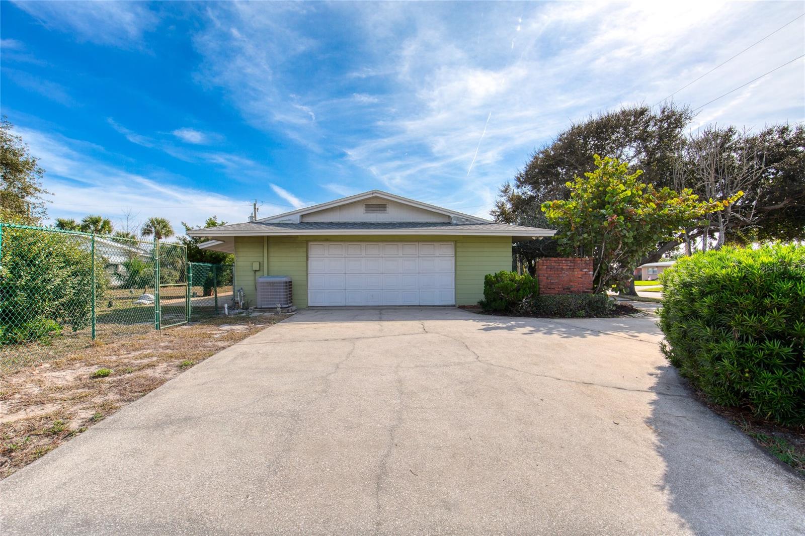 BELLAIR SHORES - Residential